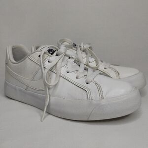 Women's 6.5 White Nike Court Royale AC Lace Up Casual Sneakers Leather Retro